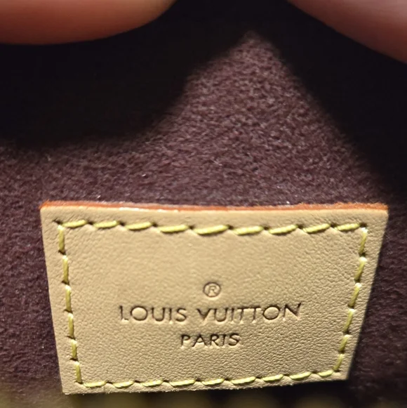 Louis Vuitton LV Monogram Soufflot BB - Picture 6 of 10